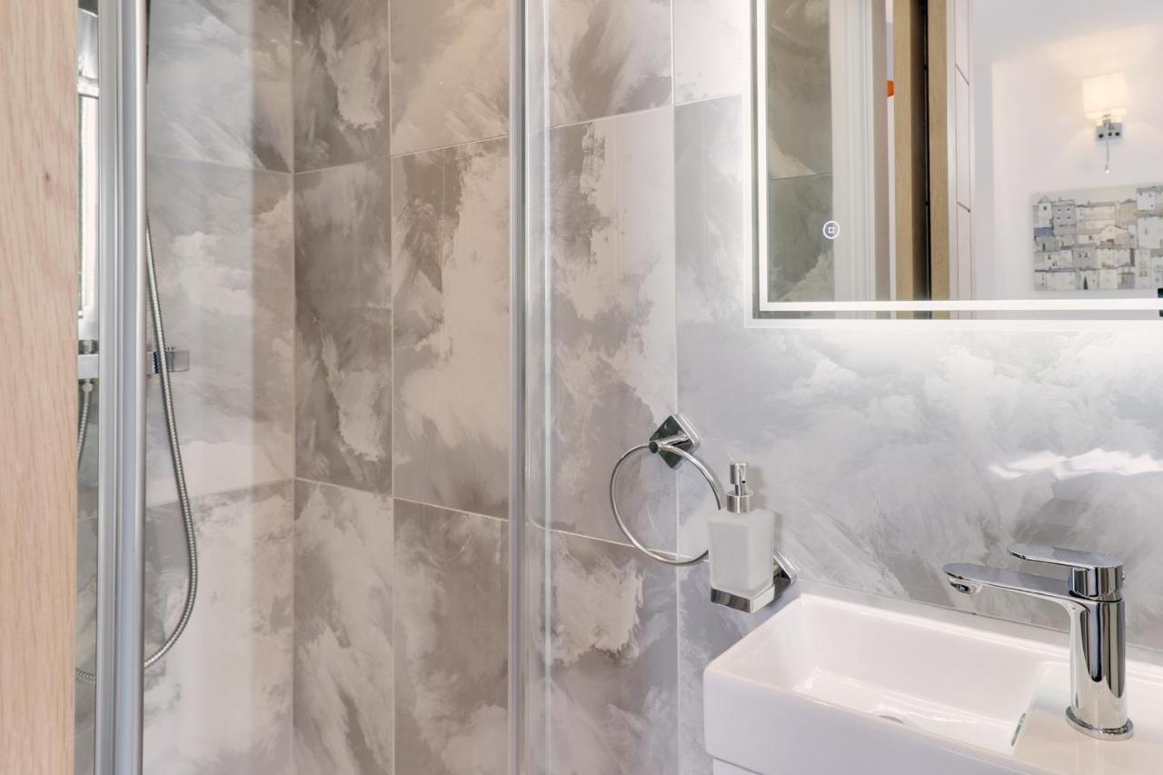 Master Accommodation Suite 6 هاستَنغ المظهر الخارجي الصورة